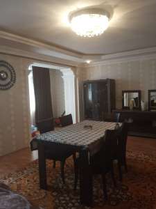 Satılır, köhnə tikili, 5 otaqlı, 120 m², Bakı, Xətai r, Əhmədli m.