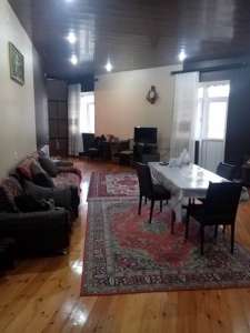 Satılır, həyət evi / bağ, 5 otaqlı, 240 m², Bakı, Yasamal r.