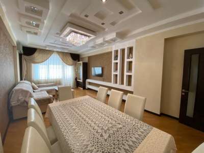 Sale, new building, 3 room, 140 m², Baku, Yasamal r, Inshaatchilar m.