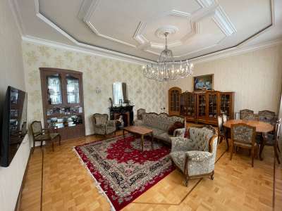 Sale, old building, 4 room, 150 m², Baku, Sabail r, Sahil m.