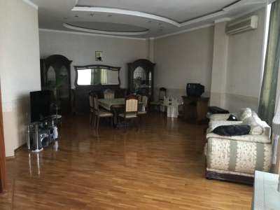 Kirayə verilir, villa, 2 otaqlı, 120 m², Bakı, Nərimanov r, Gənclik m.