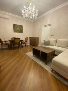 Rent, old building, 2 room, 80 m², Baku, Narimanov r, Nariman Narimanov m.