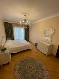 Продаётся, вторичка, 3-комнаты, 80 m², Баку, Бинагадинский r, 8-й микрорайон p.