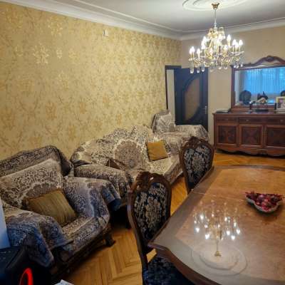 Продаётся, вторичка, 4-комнаты, 90 m², Баку, Бинагадинский r, 6-й микрорайон p.