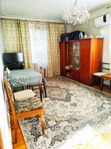 Rent, old building, 2 room, 45 m², Baku, Nizami r, Elmlar Akademiyası m.
