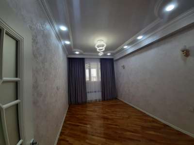 Satılır, yeni tikili, 2 otaqlı, 71 m², Bakı, Nizami r, Qara Qarayev m.