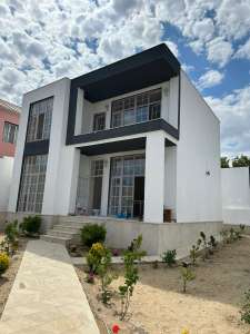 Satılır, həyət evi / bağ, 5 otaqlı, 150 m², Bakı, Abşeron r, Novxanı q.