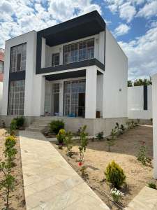 Satılır, həyət evi / bağ, 5 otaqlı, 150 m², Bakı, Abşeron r, Novxanı q.