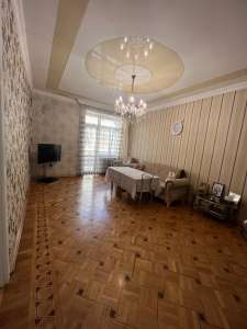 Rent, old building, 4 room, 170 m², Baku, Sabail r, Sahil m.