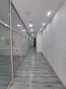 Rent, office, 5 room, 200 m², Baku, Nasimi r, 4-th microdistrict d, Memar Ajami m.