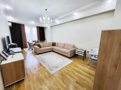 Satılır, yeni tikili, 3 otaqlı, 110 m², Bakı, Nizami r, Qara Qarayev m.