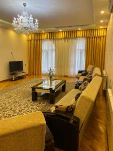 Rent, villa, 10 room, 450 m², Baku, Sabail r, Badamdar d.