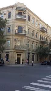 Rent, old building, 3 room, 75 m², Baku, Sabail r, Sahil m.