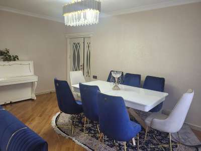 Продаётся, вторичка, 4-комнаты, 150 m², Баку, Бинагадинский r, 9-й микрорайон p.