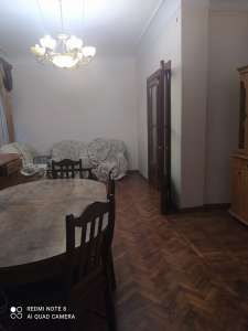 Sale, old building, 3 room, 96 m², Baku, Nasimi r.
