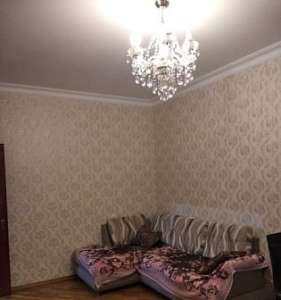 Rent, old building, 2 room, 70 m², Baku, Nizami r, Khalglar Doslugu m.