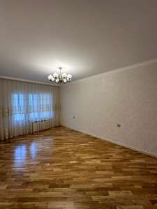 Sale, old building, 4 room, 110 m², Baku, Sabunchu r, Bakikhanov d.